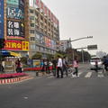 IMG30043 Dongguan city - crossing